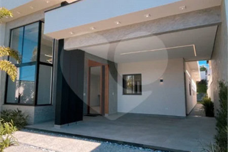 Casa Térrea à venda com 3 quartos, sendo 1 suíte, em Jardim do Lago, Atibaia, SP