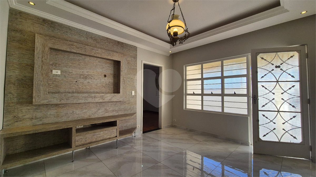 Casa à venda com 4 quartos em Vila Progresso, Sorocaba, SP