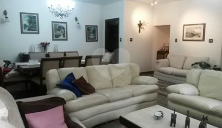 Casa em condomínio à venda ou para alugar com 5 quartos, sendo 3 suítes,  em Mandaqui, São Paulo, SP