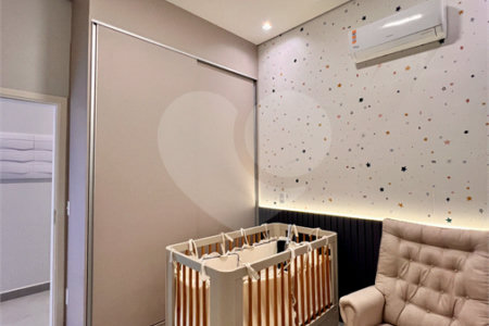Casa à venda com 3 suítes no condomínio Residencial Mont'alcino, Valinhos - SP
