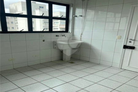 Apartamento à venda com 4 quartos, sendo 2 suítes, em Paraisópolis, São Paulo, SP