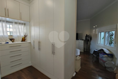 Casa para alugar com 6 quartos, sendo 4 suítes,  no Centro, Itapetininga, SP