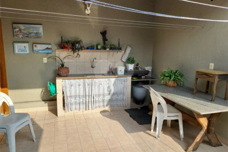 Sobrado à venda com 3 quartos, sendo 1 suíte, em Jardim Caravelas, São Paulo, SP