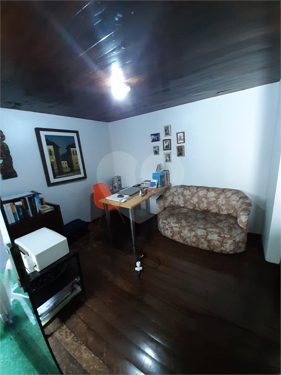 Sobrado à venda com 3 quartos, sendo 1 suíte, em Bosque da Saúde, São Paulo, SP
