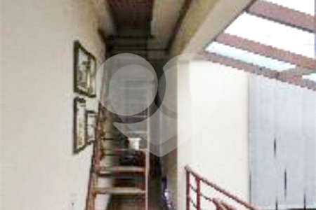 Casa à venda com 4 quartos, sendo 1 suíte, em Planalto Paulista, São Paulo, SP