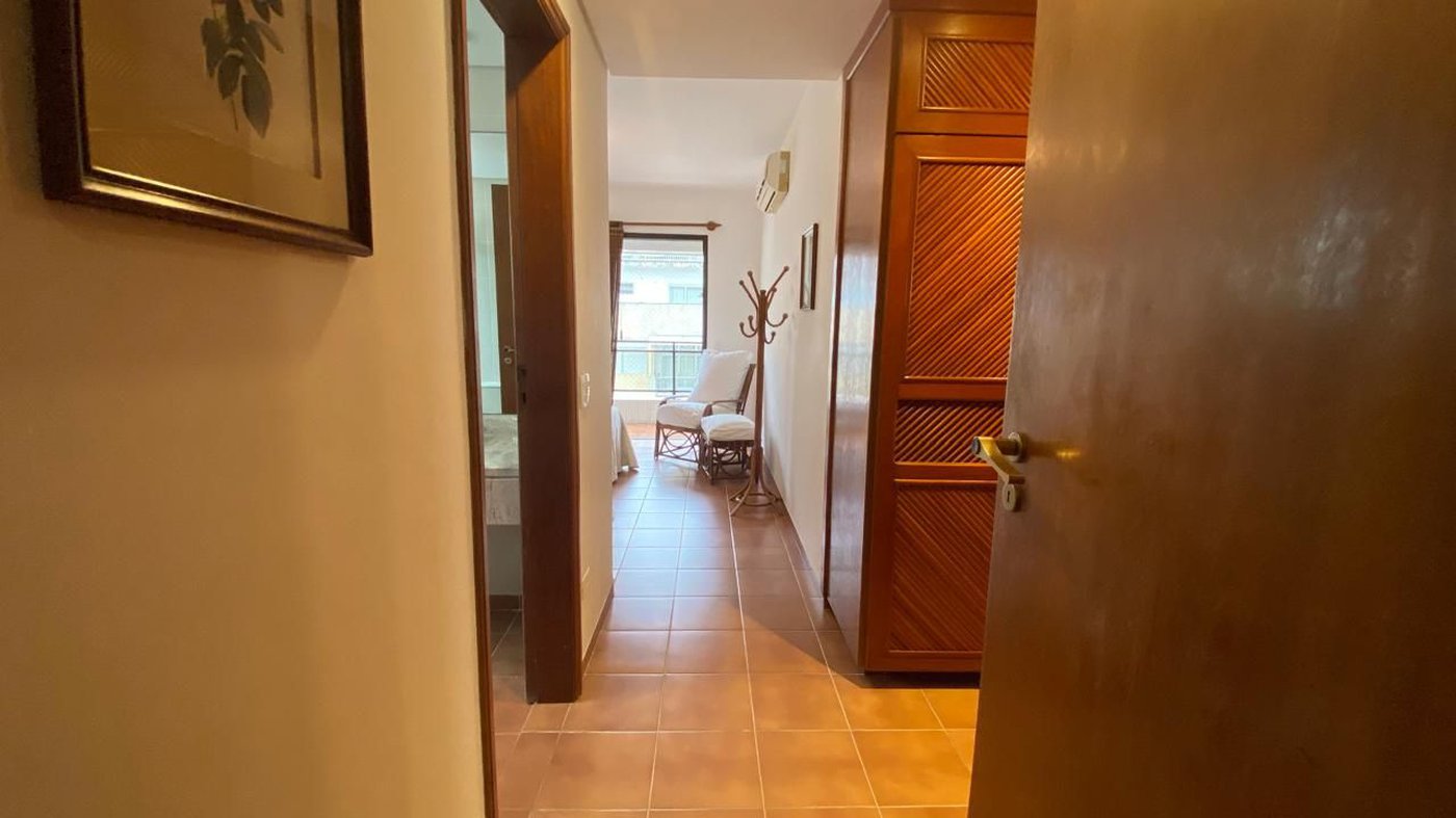 Apartamento com 3 dormitórios à venda, 170 m² por R$ 1.430.000,00 - Pitangueiras - Guarujá/SP