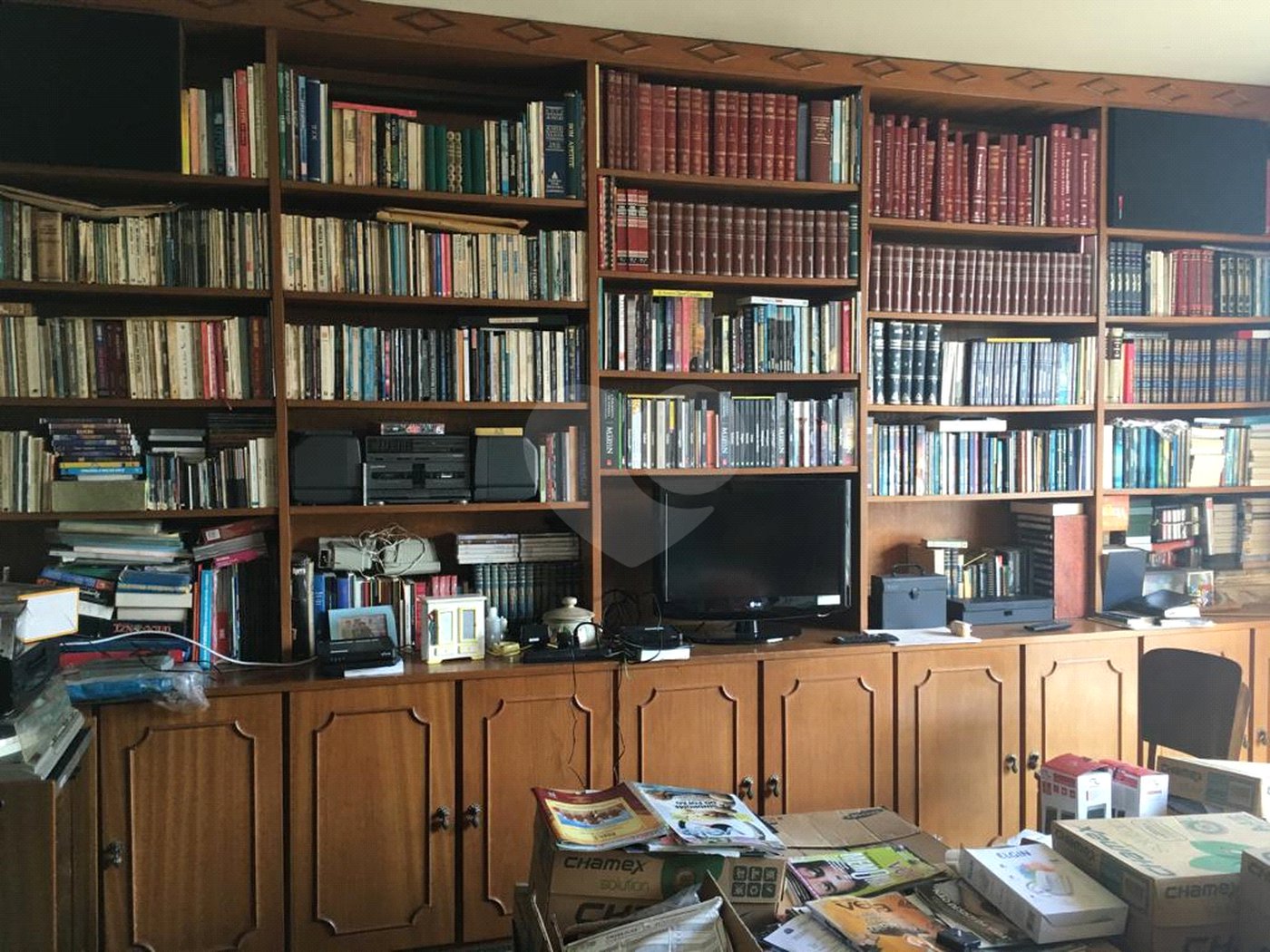 Casa à venda com 4 quartos, sendo 1 suíte, em Jardim São Bento, São Paulo, SP