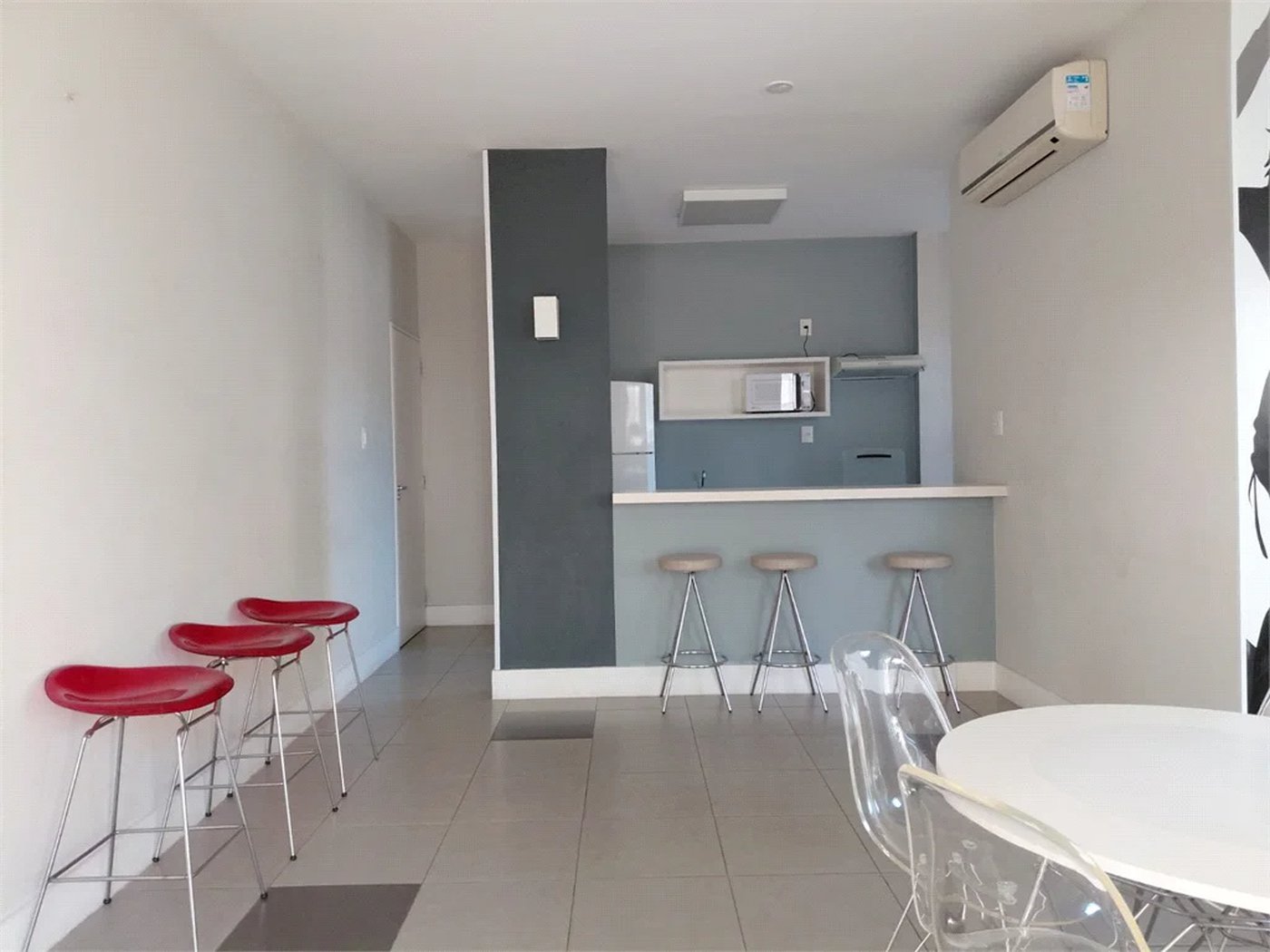 Apartamento à venda com 3 quartos, sendo 1 suíte, em Lapa, São Paulo, SP