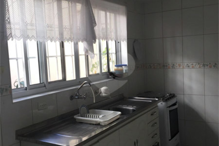 Sobrado à venda com 3 quartos, sendo 1 suíte, em Vila Mariana, São Paulo, SP