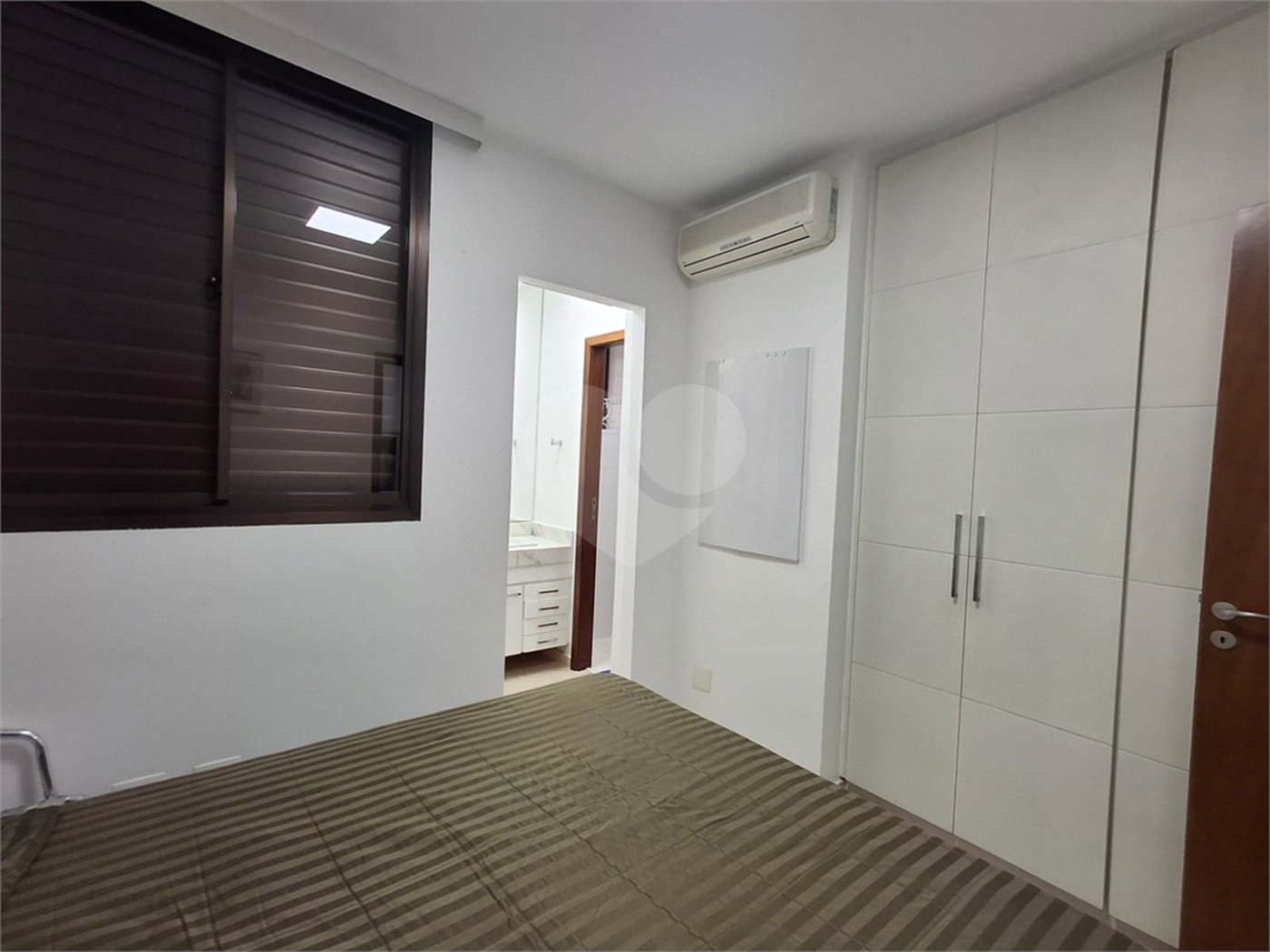 Apartamento à venda ou para alugar com 2 suítes em Indianópolis, São Paulo, SP