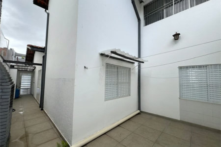 Casa Térrea à venda com 3 quartos, sendo 1 suíte, em Vila Madalena, São Paulo, SP