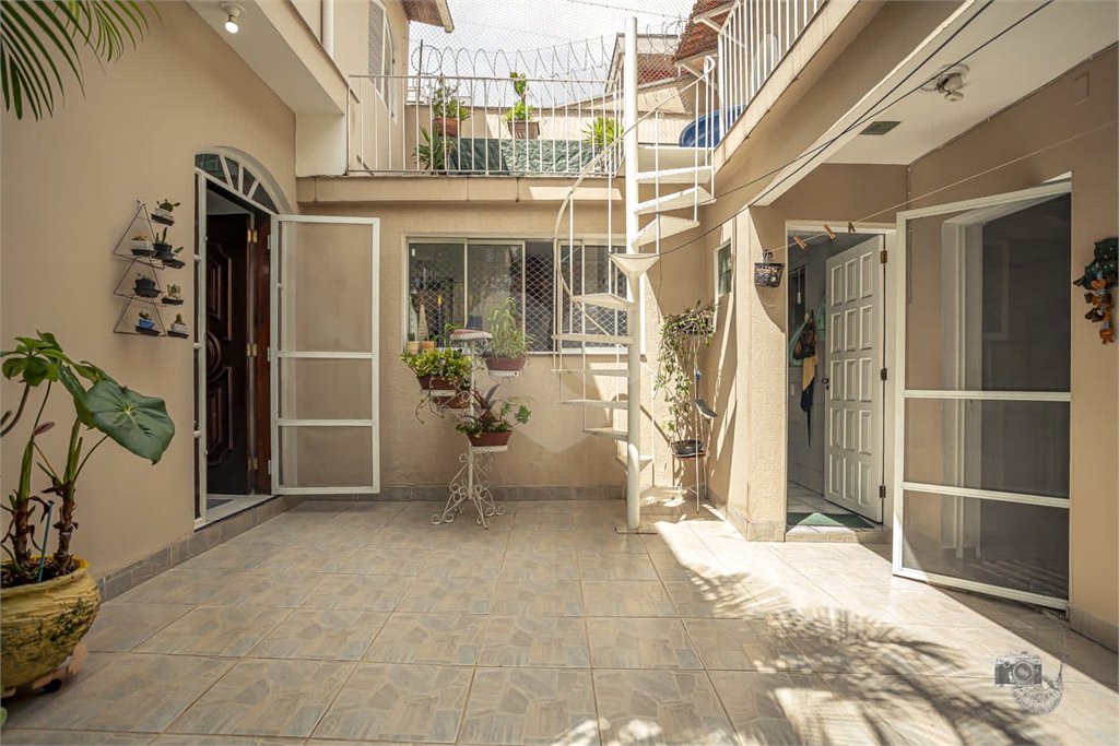 Casa à venda com 3 quartos, sendo 1 suíte, em Vila Leopoldina, São Paulo, SP
