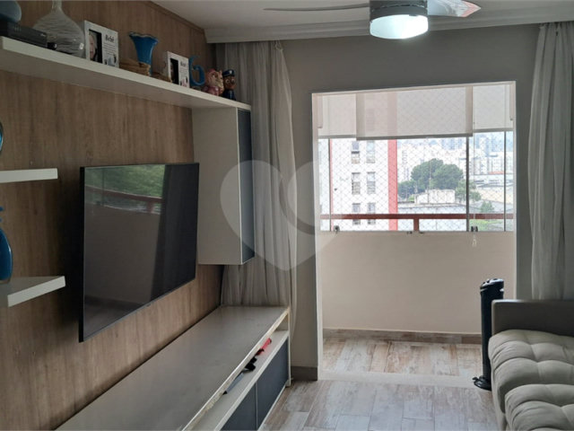 Apartamento à venda com 3 quartos, sendo 1 suíte,  em Campo Grande, São Paulo, SP