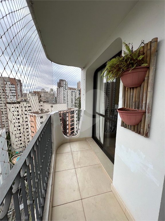 Apartamento à venda com 3 quartos, sendo 2 suítes,  em Vila Suzana, São Paulo, SP