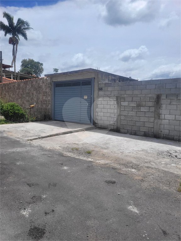 Chácara à venda com 3 quartos em Chácaras Copaco, Arujá, SP
