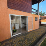 Casa à venda com 3 quartos, sendo 1 suíte, no condomínio Estância Marambaia, Vinhedo - SP