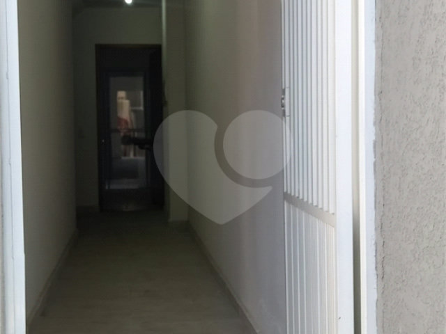 Casa à venda com 2 quartos no condomínio Residencial Magueta, São Paulo - SP