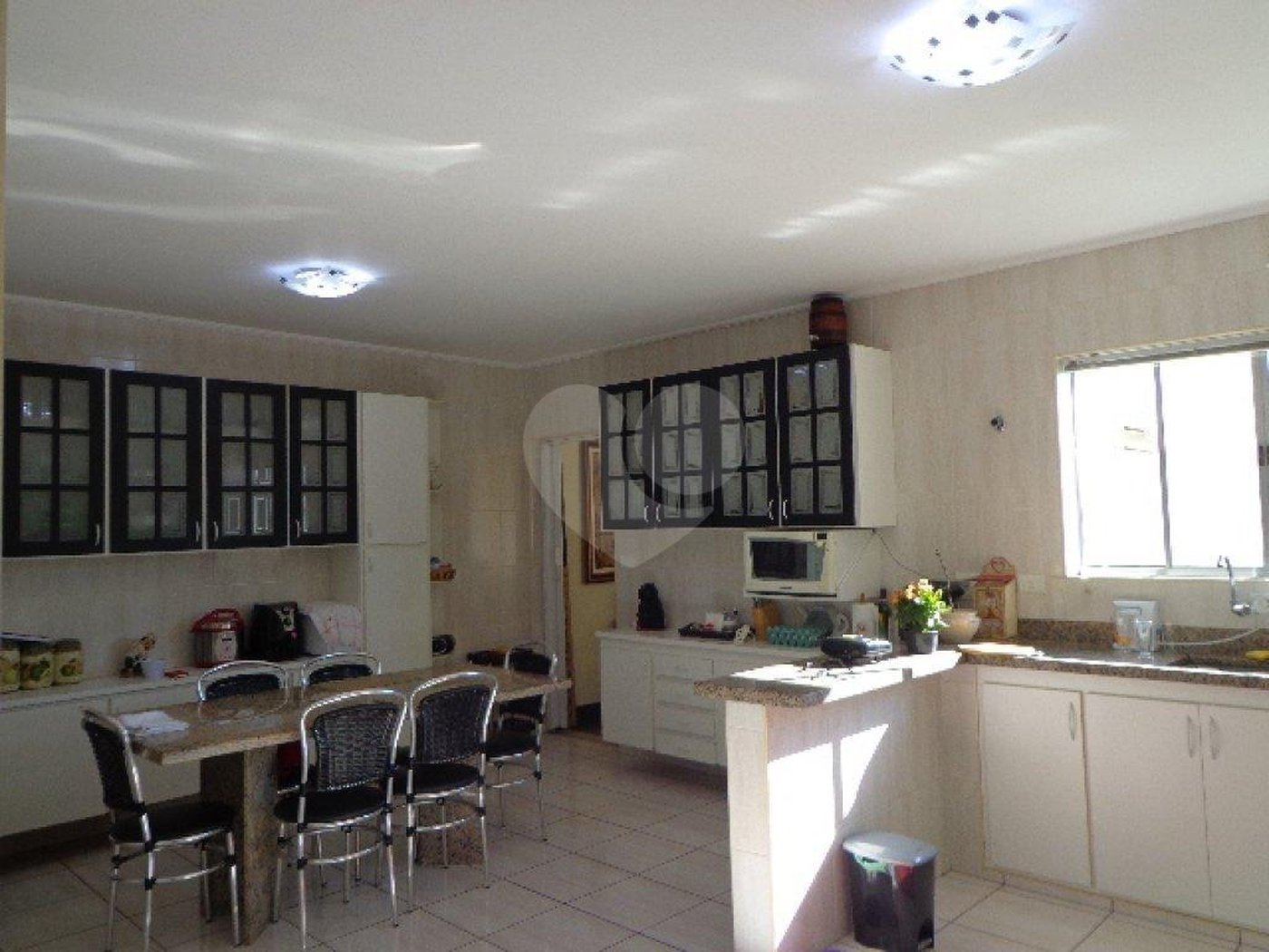 Sobrado à venda com 4 quartos, sendo 1 suíte, em Jardim Floresta, São Paulo, SP