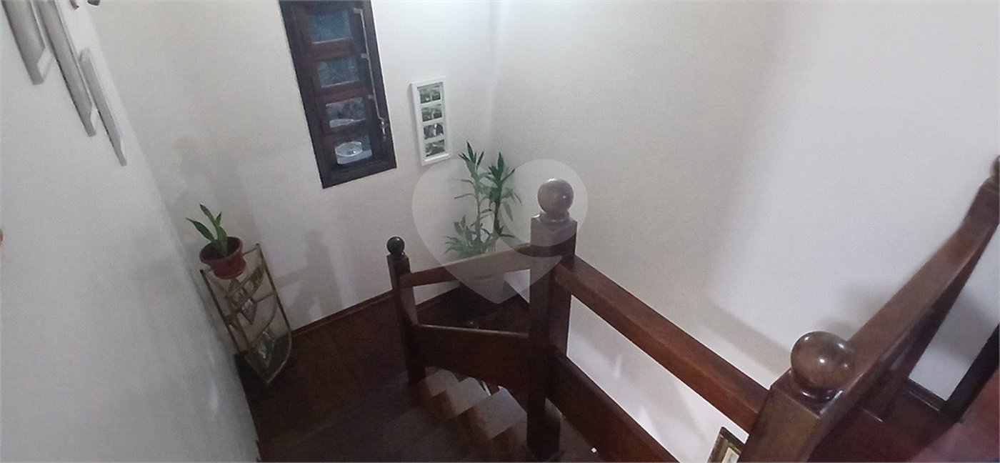 Sobrado à venda com 3 suítes em Nova Petrópolis, São Bernardo do Campo, SP