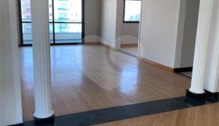 Apartamento à venda com 3 suítes em Vila Suzana, São Paulo, SP