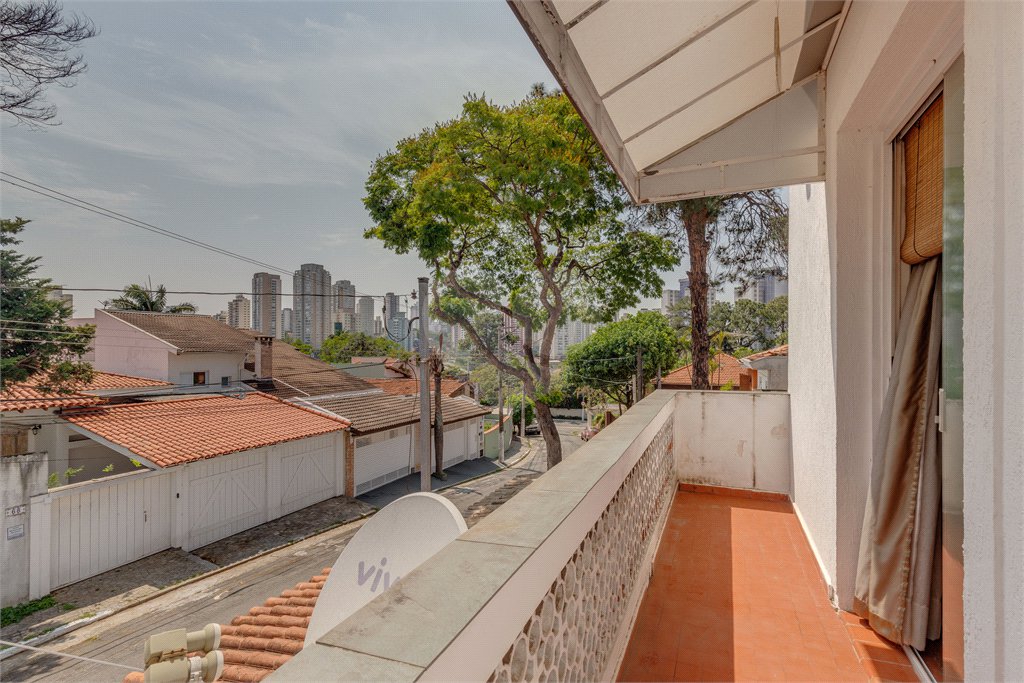 Sobrado à venda com 2 quartos em Chácara Monte Alegre, São Paulo, SP