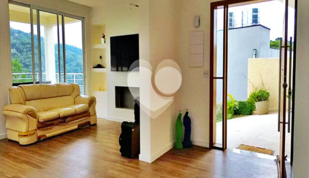 Casa à venda com 4 suítes no condomínio Alpes da Cantareira, Mairiporã - SP