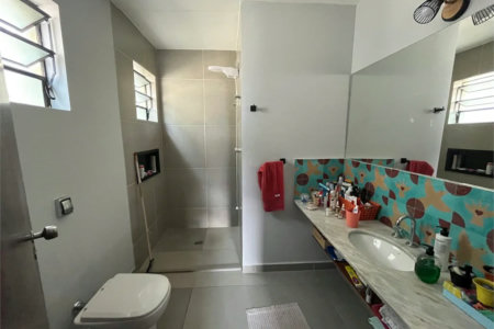Sobrado à venda com 3 quartos, sendo 1 suíte, em Jardim das Vertentes, São Paulo, SP