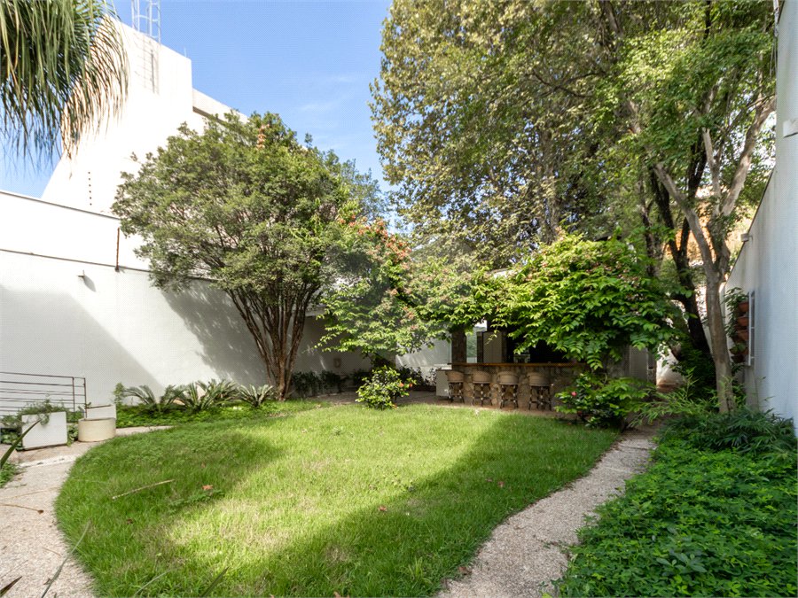 Casa com 4 quartos a venda Vila Nova Conceição, São Paulo - SP