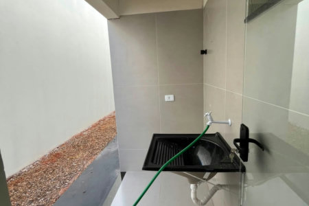 Casa à venda com 2 quartos, sendo 1 suíte,  em Mais Parque, Três Lagoas, MS