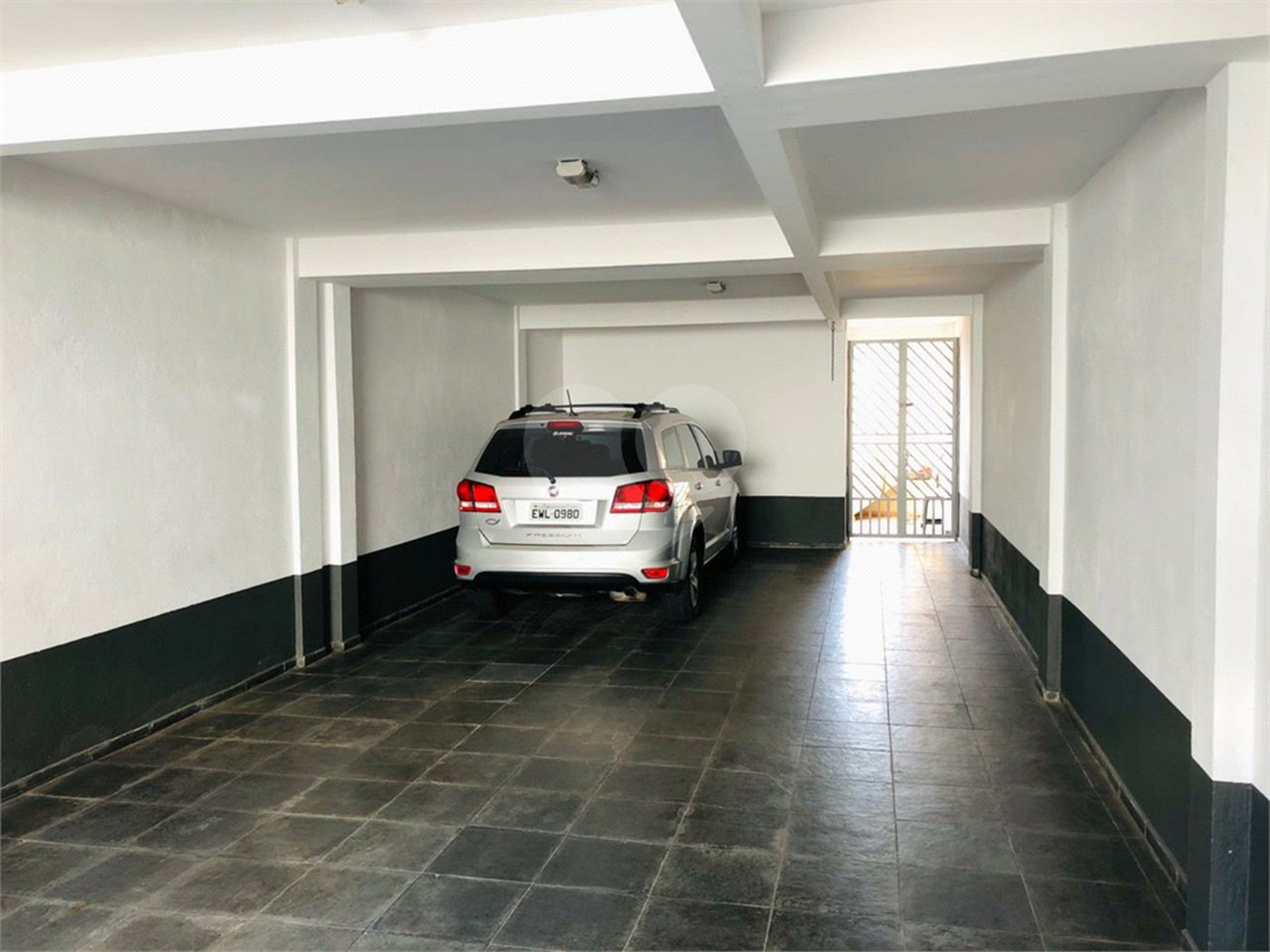 Sobrado à venda com 3 quartos, sendo 1 suíte, em Campo Grande, São Paulo, SP