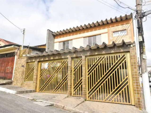 Casa à venda com 4 quartos, sendo 2 suítes,  em Tucuruvi, São Paulo, SP