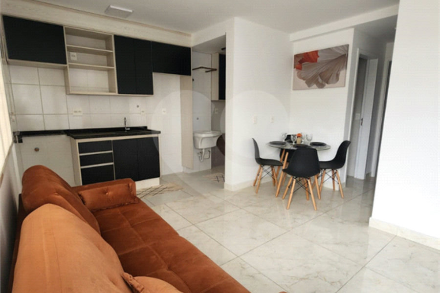 Casa à venda com 2 quartos no condomínio Esmeraldino, São Paulo - SP