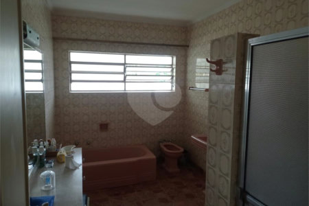 Vende-se belíssimo imóvel residencial próximo ao Parque da Aclimação