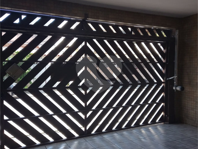 Sobrado à venda com 4 quartos em Chácara Santo Antônio, São Paulo, SP