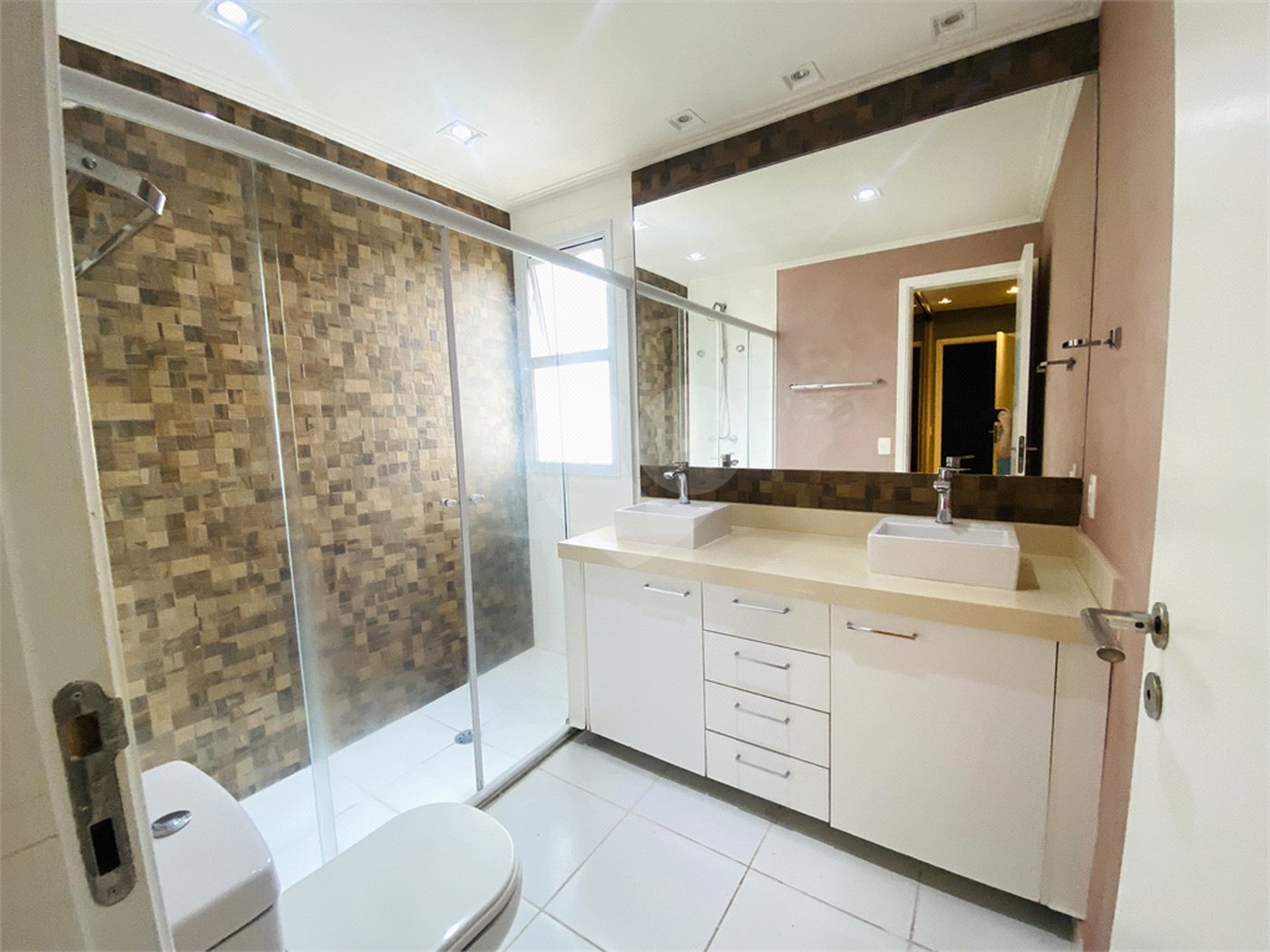 Apartamento à venda com 3 suítes no Centro, São Bernardo do Campo, SP