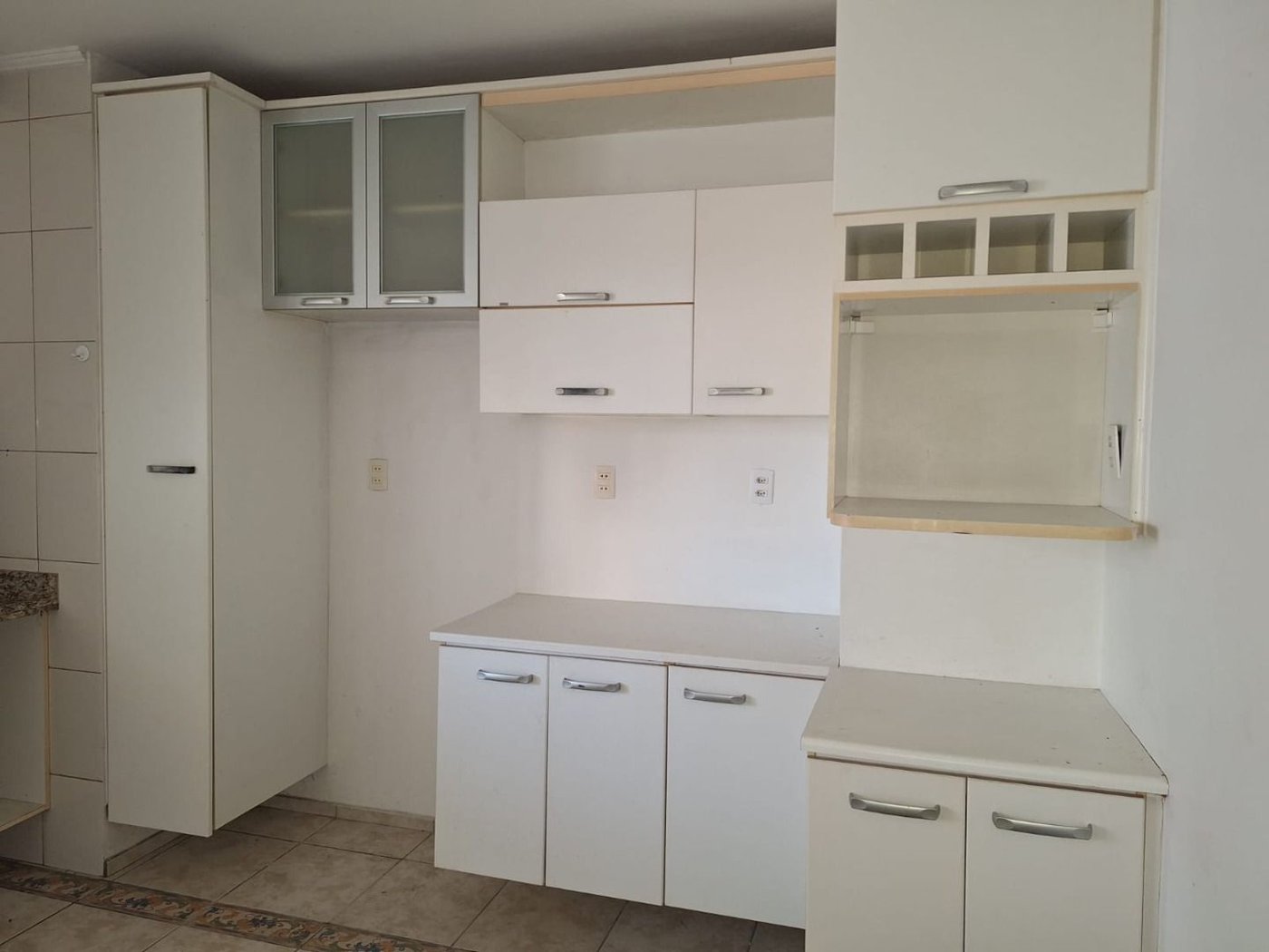 Apartamento com 3 dormitórios à venda, 104 m² por R$ 740.000,00 - Ponta da Praia - Santos/SP