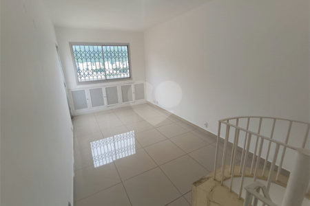 Cobertura à venda com 3 quartos, sendo 1 suíte, em Grajaú, Rio de Janeiro, RJ