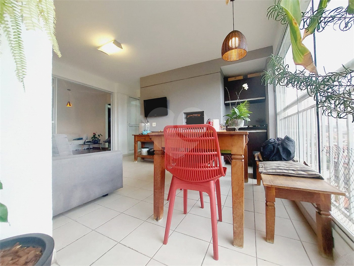 Apartamento à venda com 3 quartos, sendo 1 suíte,  em Vila Ipojuca, São Paulo, SP