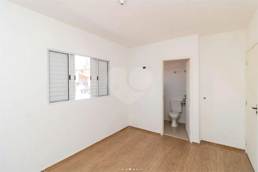 Casa à venda com 2 suítes no condomínio Dos Pássaros, São Paulo - SP
