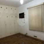 Sobrado à venda com 4 quartos, sendo 1 suíte, em Liberdade, São Paulo, SP