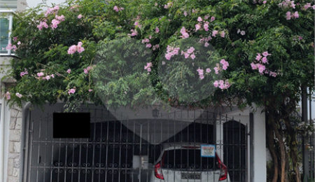 Sobrado à venda com 3 quartos, sendo 1 suíte,  em Parque São Domingos, São Paulo, SP