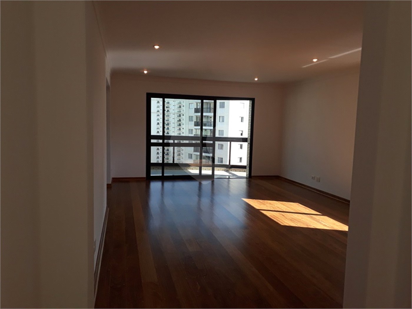 Apartamento à venda com 4 suítes em Santana, São Paulo, SP