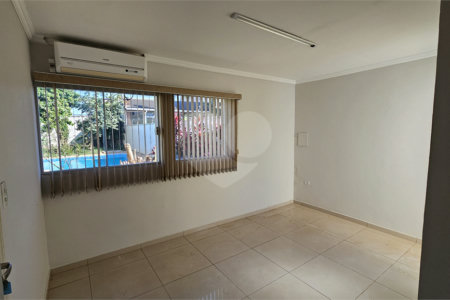 Sobrado à venda com 3 quartos, sendo 2 suítes, em Jardim Rossignatti, Indaiatuba, SP