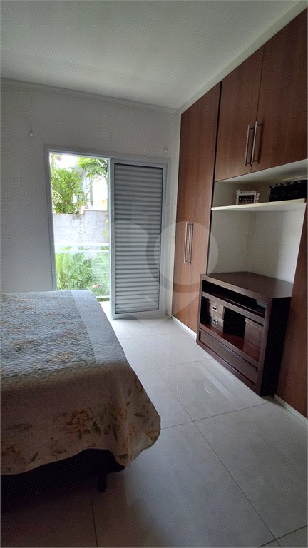 Casa à venda com 3 quartos, sendo 1 suíte, no condomínio Residencial Itatiba Country Club, Itatiba - SP