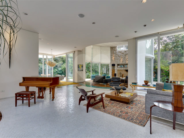 Casa à venda com 5 suítes em Alto da Boa Vista, São Paulo, SP