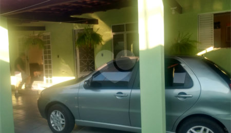 Casa à venda com 2 quartos em Vila Grace, Itapetininga, SP