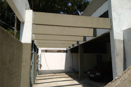 Sobrado à venda com 4 quartos, sendo 3 suítes, em Morumbi, São Paulo, SP