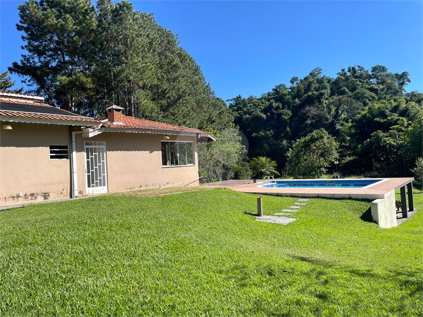 Casa à venda com 3 quartos, sendo 1 suíte, em Campo Novo, Bragança Paulista, SP