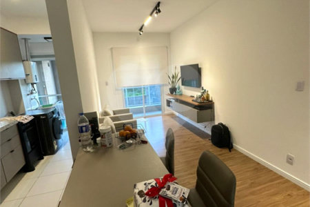 Apartamento à venda com 2 quartos, sendo 1 suíte, em Bairro do Cambará, São Roque, SP