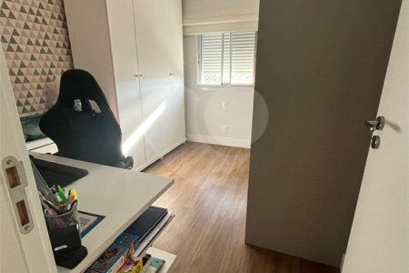 Apartamento à venda com 3 quartos, sendo 1 suíte, em Além Ponte, Sorocaba, SP
